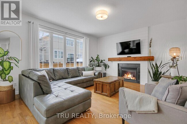 Photo - 320 Eckerson Ave