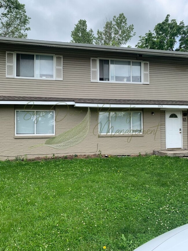 5529-5531 Freeman Ct