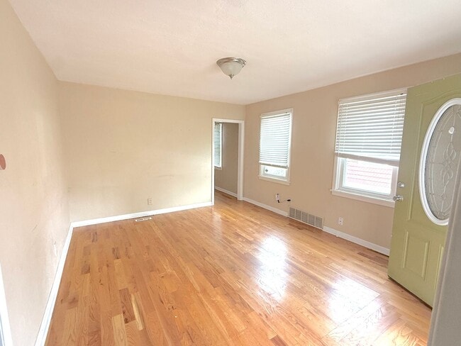 Photo - Cute Home in Westside South Neighborhood