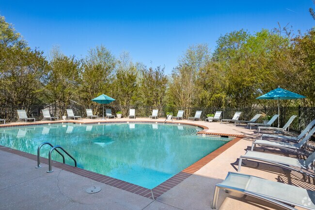 Pool - Hillside Square