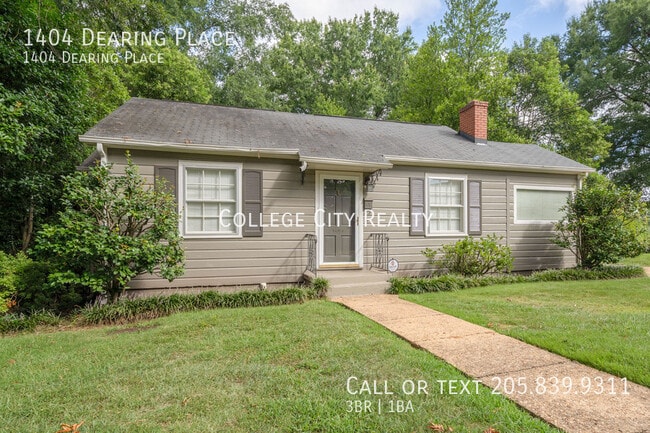 Photo - 1404 Dearing Pl