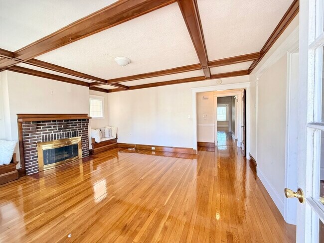 Building Photo - 48 Rosewood St Unit 2