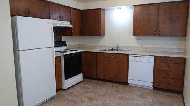 Photo - 6609 Cady Rd