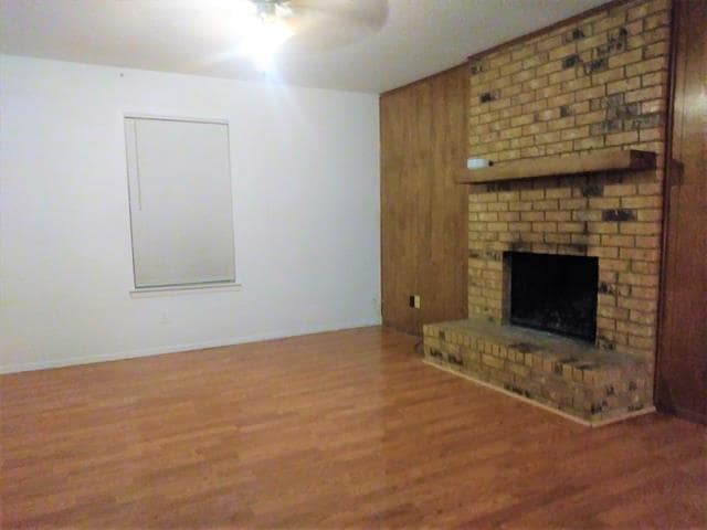 Photo - 717 Windcrest Dr