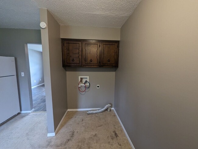 Photo - 2 Bedroom/1 Bathroom Duplex Unit in Batesville Unit 350 Broadwater Lane