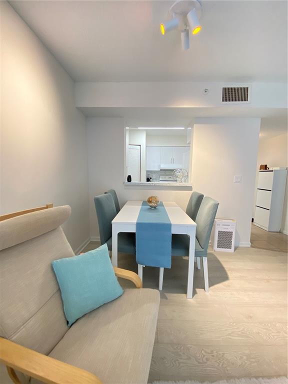 Photo - 1350 SE 3rd Ave