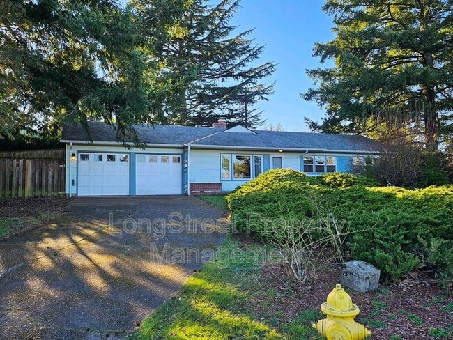 Photo - 11870 SW Park Way