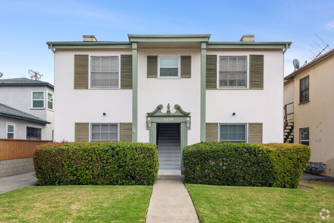 Building Photo - 2632 S Sepulveda Blvd Rental