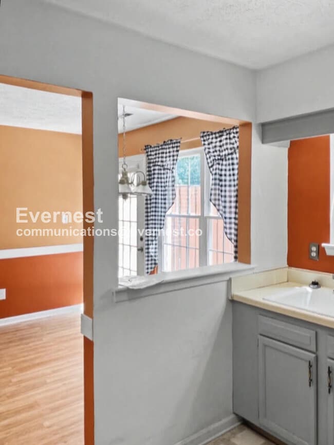 Photo - 1648 Skiffes Creek Cir