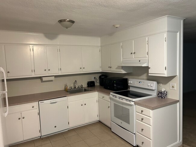 Photo - The Meadows Apartments