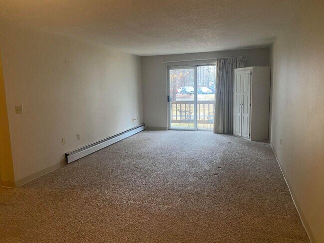 Photo - 37 Alice Dr Condo Unit 16