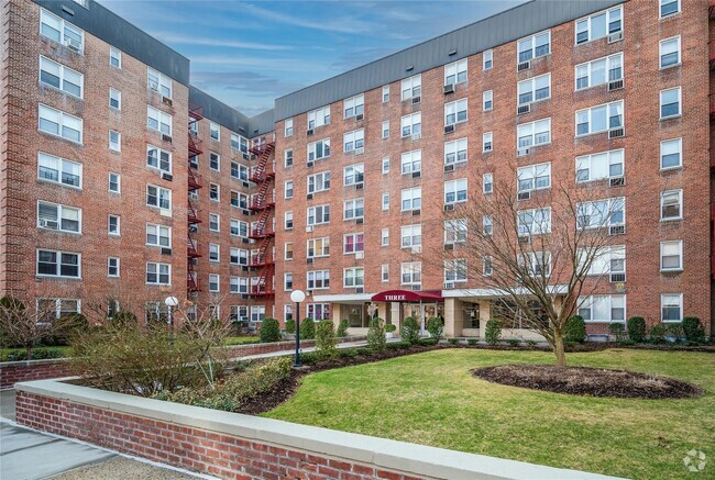 Building Photo - 3 Sadore Ln Unit 1K Rental