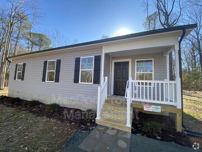 Building Photo - 64 Hickory Ln Rental