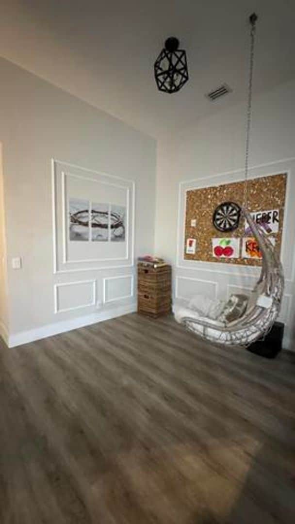 Photo - 672 NW 45th Ave