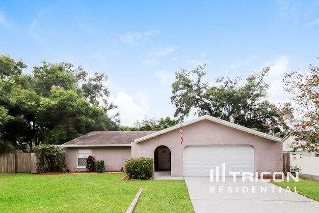 Building Photo - 615 Forest Hills Dr Rental