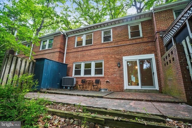 Photo - 8525 Geren Rd