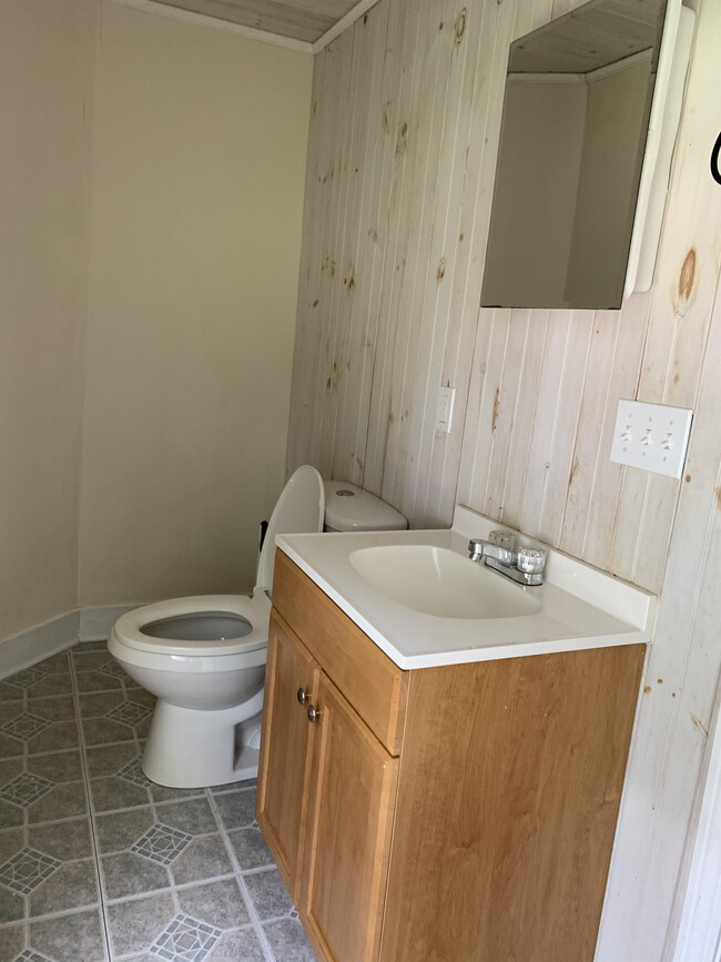 Photo - 192 W 8th St