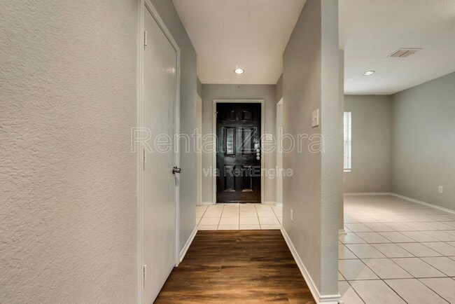 Photo - 1345 Castle Ridge Rd