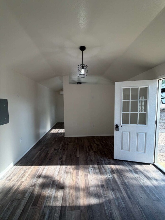 Photo - Charming 1-Bedroom Home with Modern Amenities in Longview, TX!