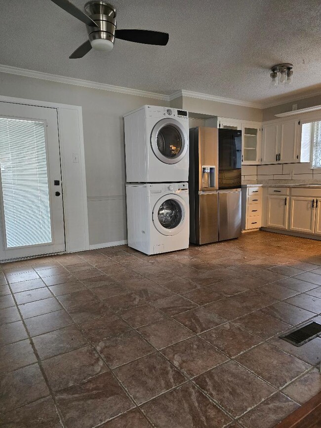 Photo - 8013 Oak Ridge Rd