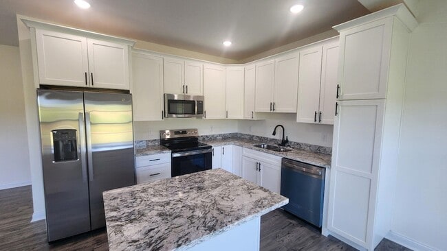 Photo - 929 Olympic Ct