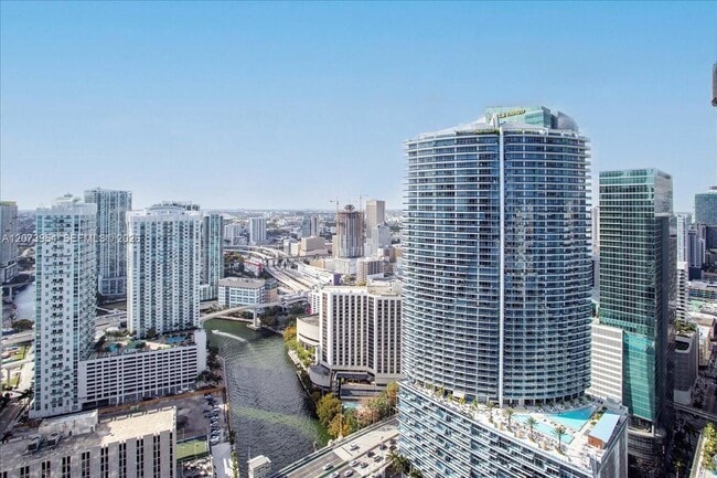 Photo - 465 Brickell Ave Unidad 4306