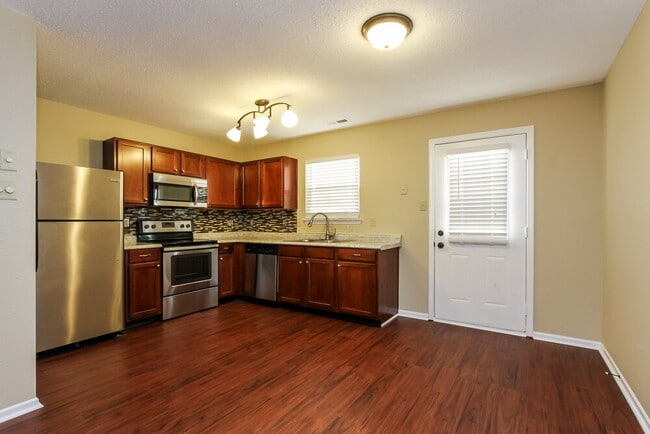 Photo - 2174 Providence Dr