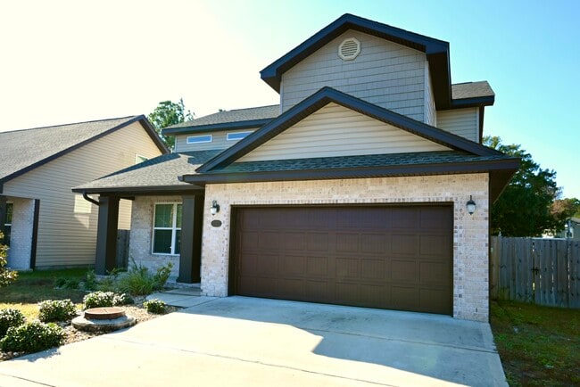 Photo - 2315 Hadleigh Hills Ct