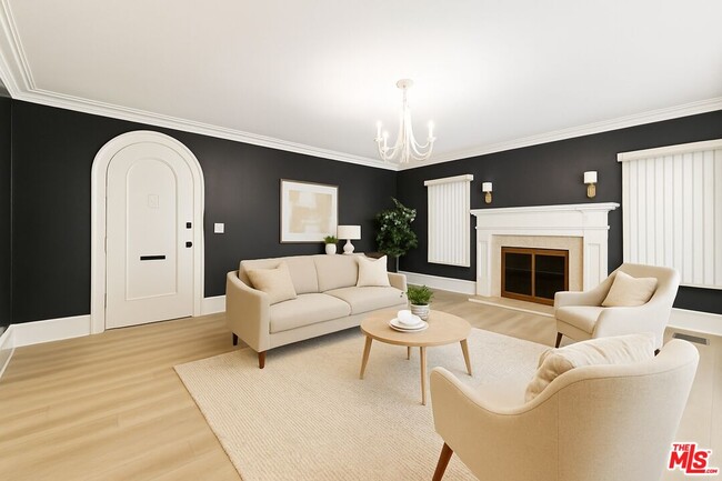 Photo - 6551 Franklin Ave