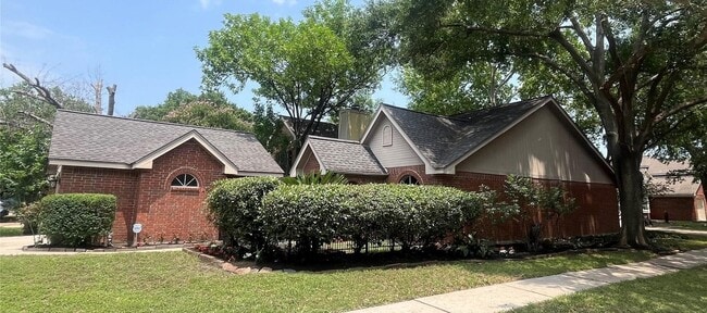Photo - 9602 Top Gallant Ct