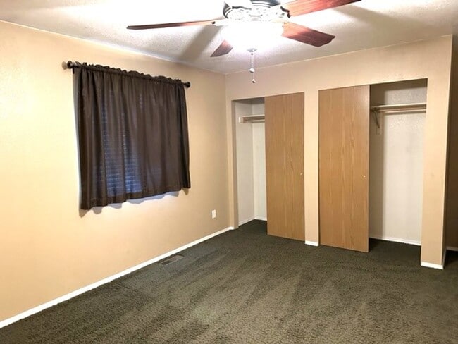 Photo - 3 bedroom 2 bath home in Spring Creek with...