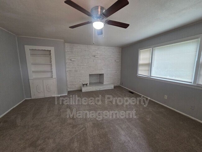 Photo - 9613 E 25th Terrace S