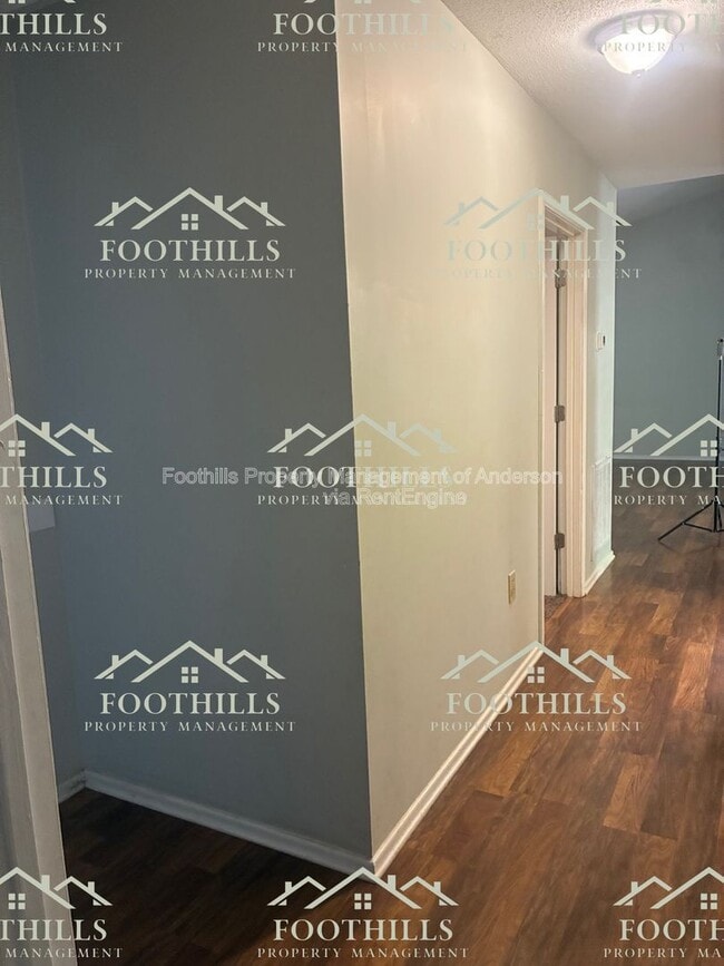 Photo - 303 Green Forest Dr