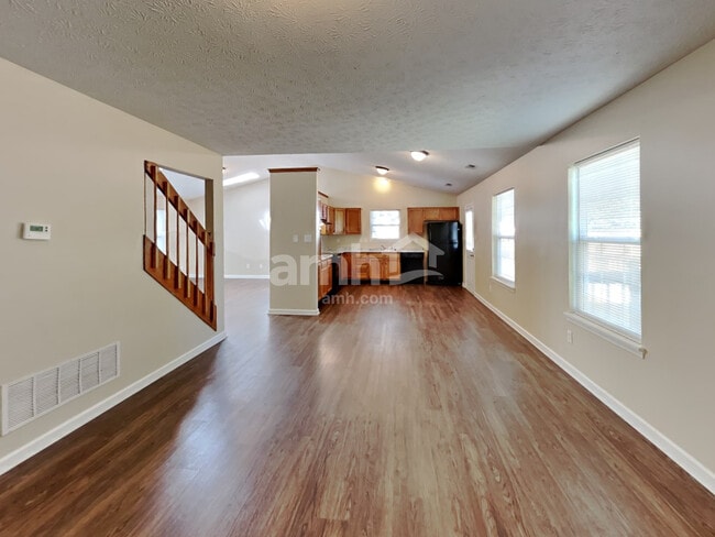 Photo - 8420 Brook Pointe Ct