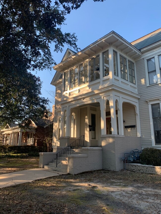 Building Photo - 2427 Vineville Ave Unit #1