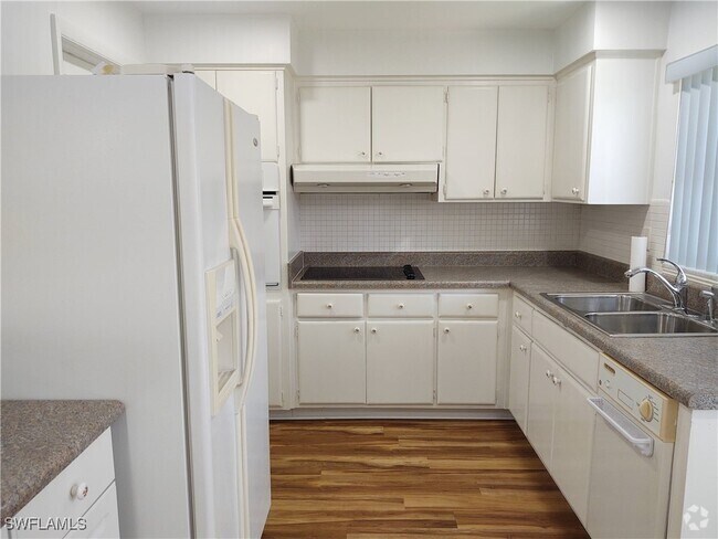 Building Photo - 3113 SE 17th Ave Rental