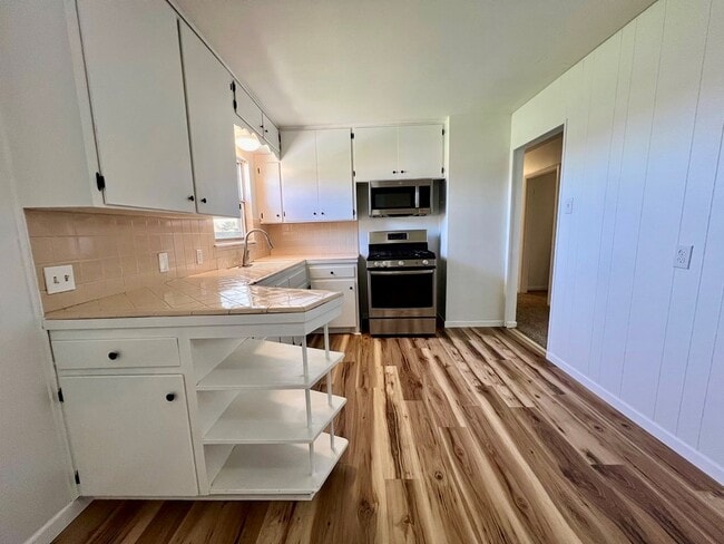 Photo - 1803 Fernwood St