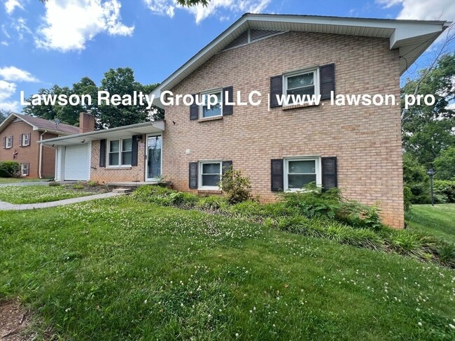 Photo - Updated Ranch in Glenvar with Garage and Bonus Room