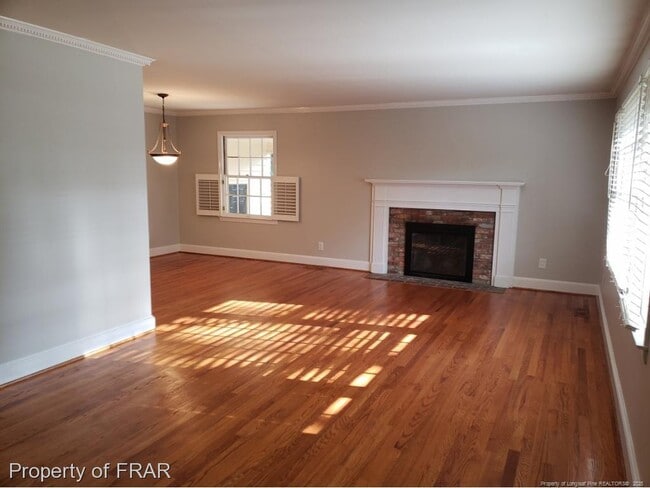 Photo - 311 Westview Dr