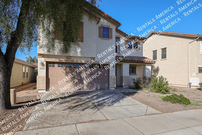 3668 E Orchid Ln