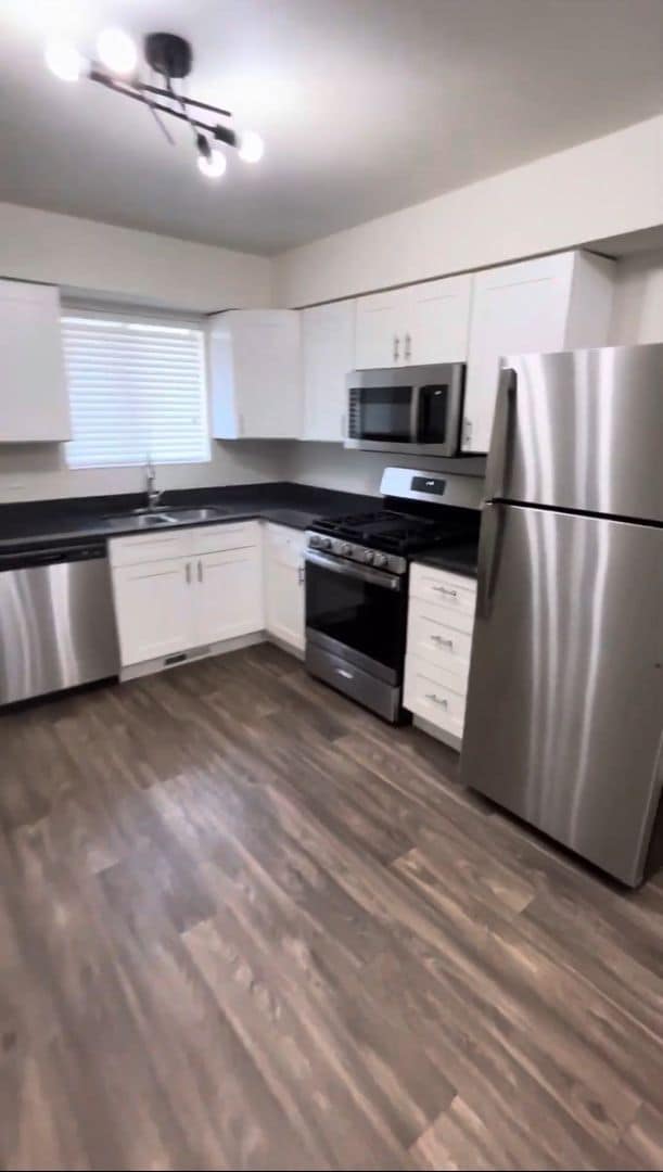 Alice Flaherty - Alice Flaherty Apartment Unit 1765 5 Bed 2 bath