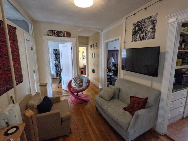 Photo - 158 Kelton St Unidad 5