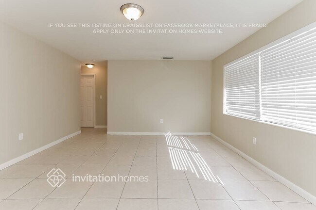 Photo - 5807 Mango Rd