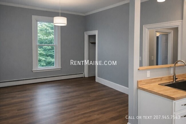 Photo - 15 Lloyd Ln Unit 1