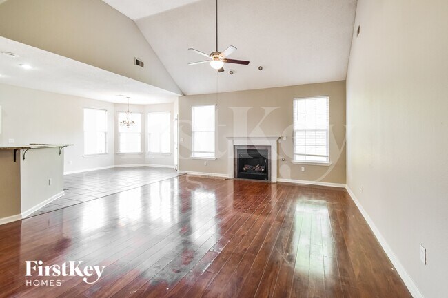 Photo - 7298 Hunter's Horn Dr