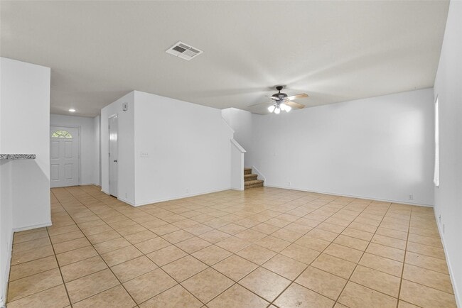 822 Grand Plains Dr
