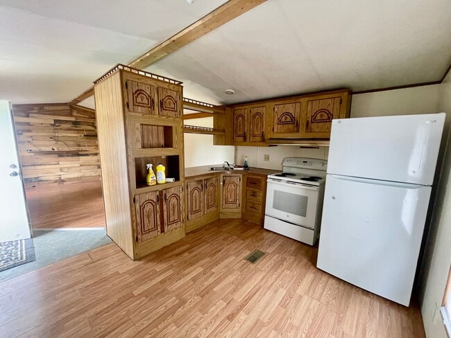 Photo - 2 Bed 1 Bath- Aliquippa PA