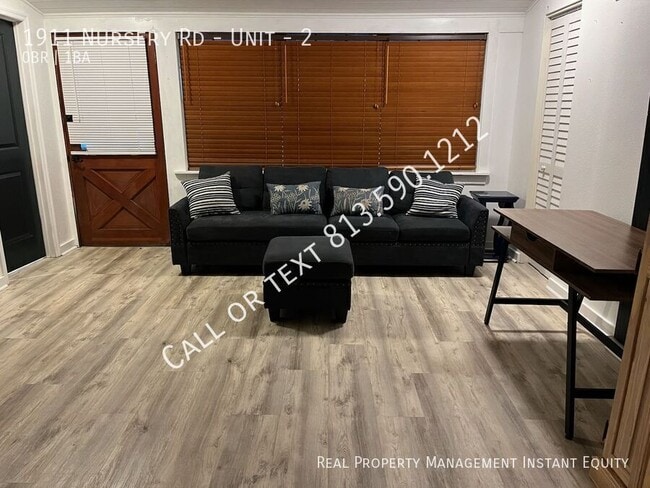 Building Photo - 1911 Nursery Rd Unit 2