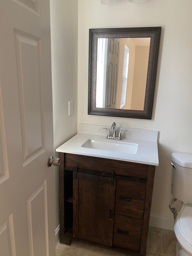 Photo - 20 Virginia Ln Unit 2