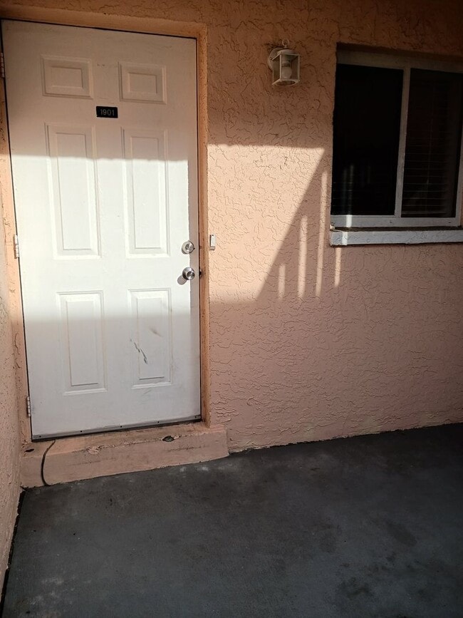 Photo - Tradewinds I